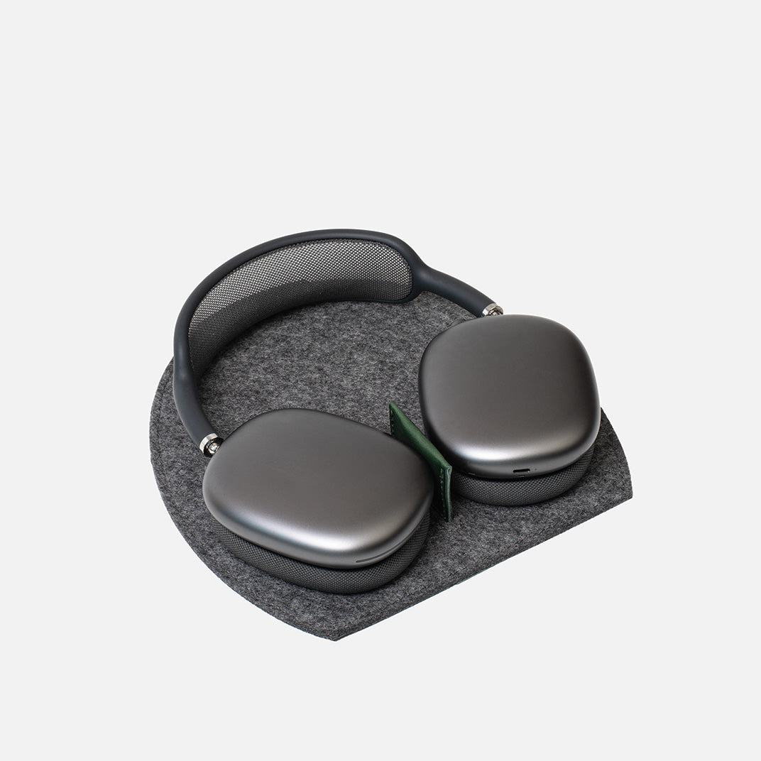 Merino Felt Rest Station 2.0 for AirPods Max Geometric Goods
