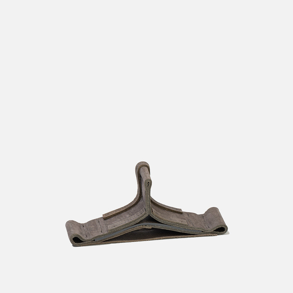Leather Stand for AirPods Max Geometric Goods